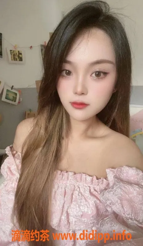 武汉楼凤-成都依依 21岁 学生 身高167 互动高