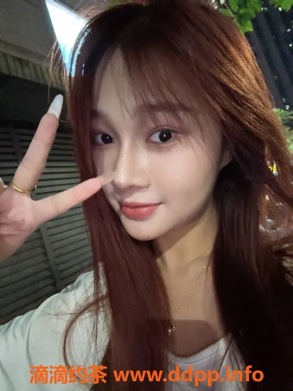 广州楼凤-广州海珠嫩妹菜菜，500元享鸳鸯浴