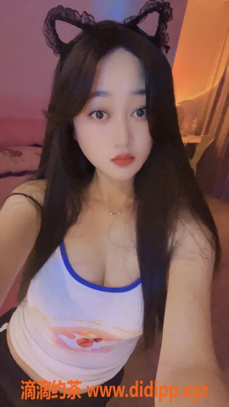 深圳楼凤资源信息,龙华苏曼，23岁166cm，6张课享受超值服务