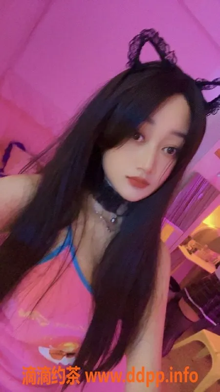 深圳楼凤-龙华苏曼，23岁166cm，6张课享受超值服务