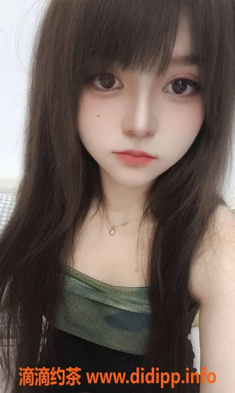 武汉楼凤资源信息,硚口小青23岁，全身雪白女友系，600p起