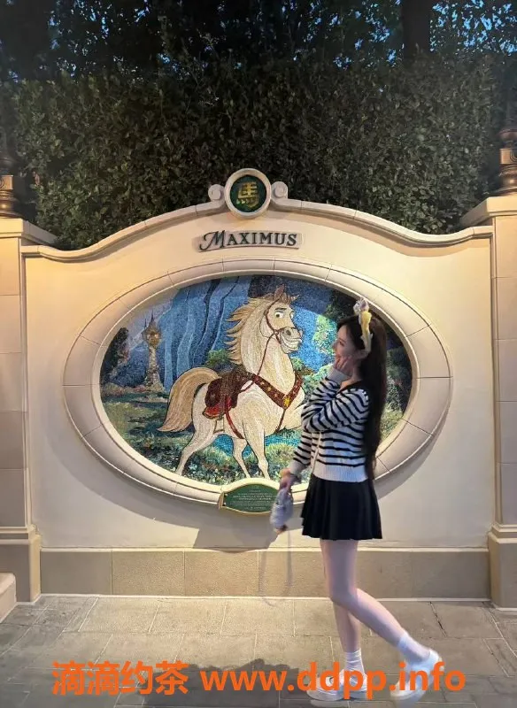 杭州楼凤-拱墅草莓🍓，167cm身高，104斤C罩杯，超甜女友系服务