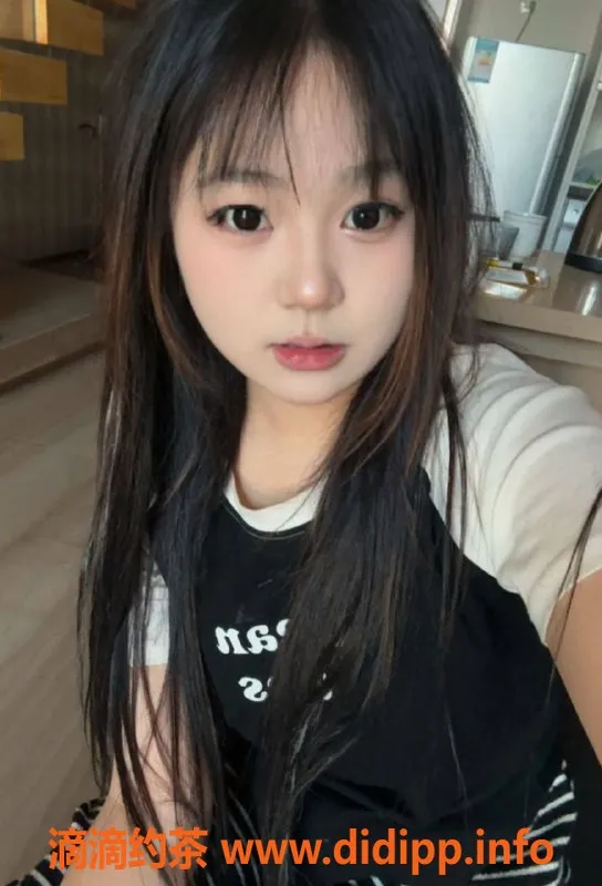 广州楼凤资源信息,天河嫩妹小八，500元带你享受极致服务