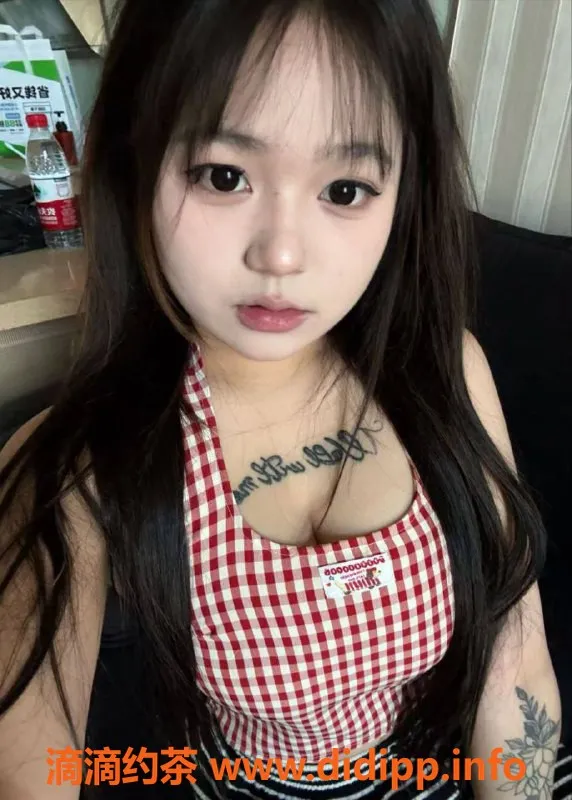 广州楼凤-天河嫩妹小八，500元带你享受极致服务