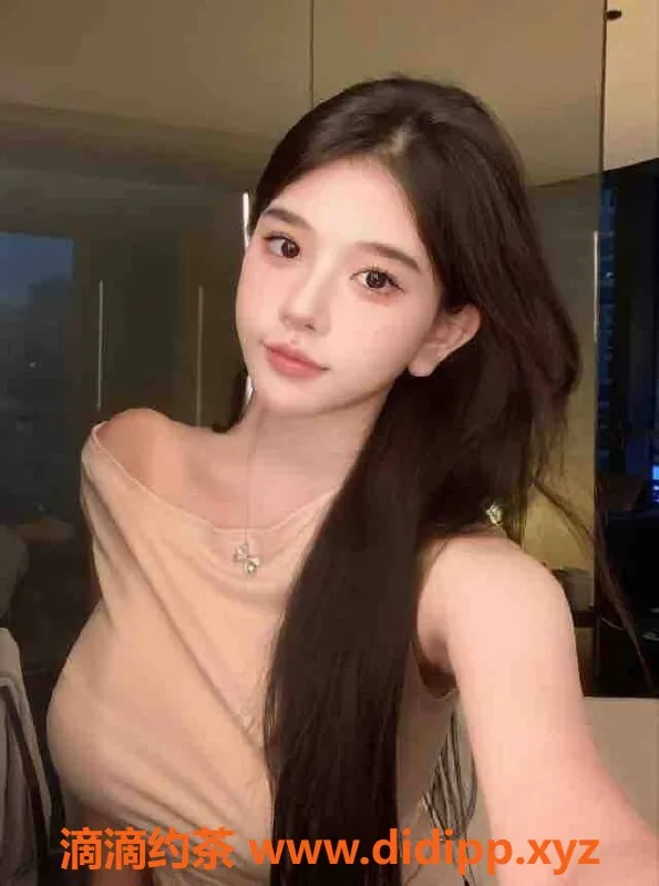 上海楼凤-黄浦嘉儿：167cm小蛮腰，36D诱惑，2000元起