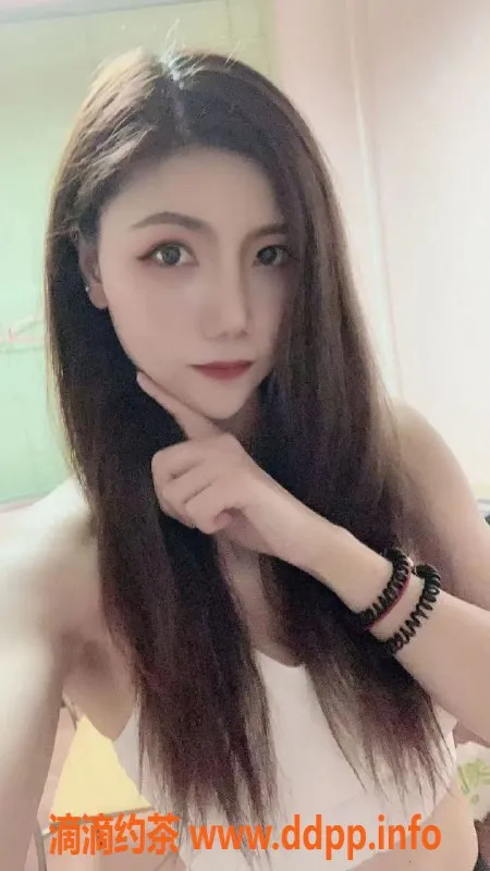 北京楼凤-24岁米露—高颜值健身教练，性感可爱