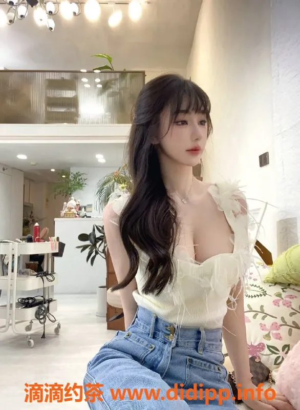 广州楼凤-天河洛洛，魅力值爆表的小姐姐