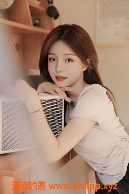 武汉楼凤-洪山乔乔，1p700元，服务一流等你来体验！