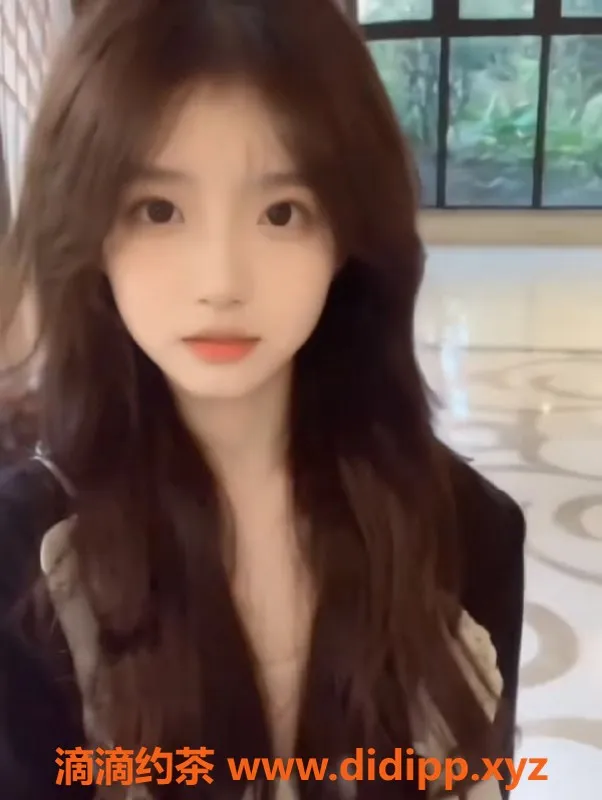 福州楼凤-福州媛媛（07年）165cm夜上门服务，亲吻陪伴