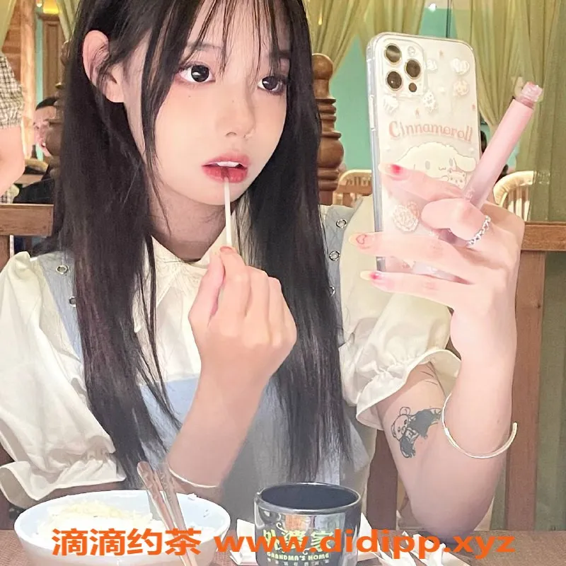 成都楼凤-龙湖梵城颂轩轩，161cm萌妹仅43kg，价格600元起