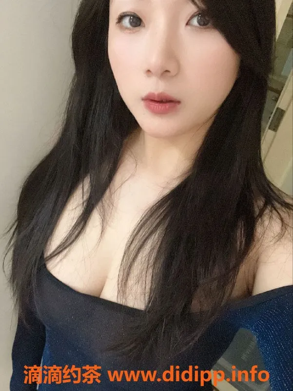 武汉上门服务-汉口小万茜，160cm 49kg 36D，激情服务