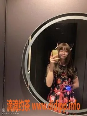 重庆楼凤-伪娘仙仙来袭，价格公道，服务一流！