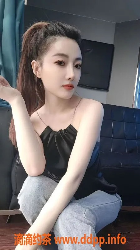 武汉楼凤-洪山区雯雯，26岁168cm极品气质御姐，500元/次