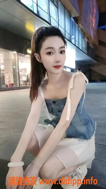 武汉楼凤-洪山区雯雯，26岁168cm极品气质御姐，500元/次