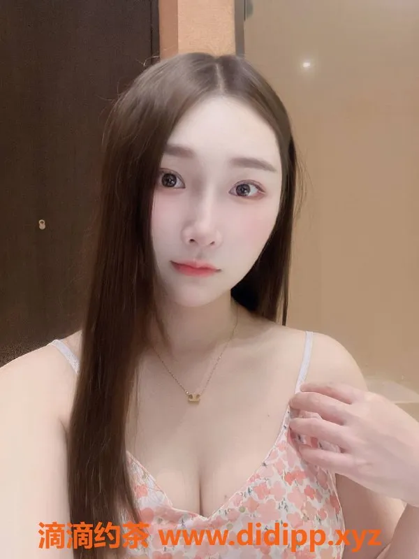 广州上门服务-天河19岁兼职妹子，身高167，49kg，性感服务