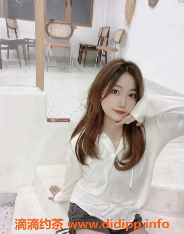 深圳楼凤-深圳光明新区24岁艺名萌萌，身高158厘米，价格实惠