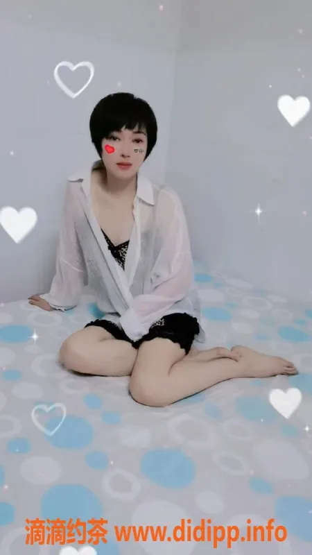 广州楼凤-番禺安琪，160cm，98斤，服务多样，400元体验