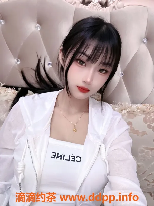 广州楼凤-天河区豆豆，魅力四射，服务一流