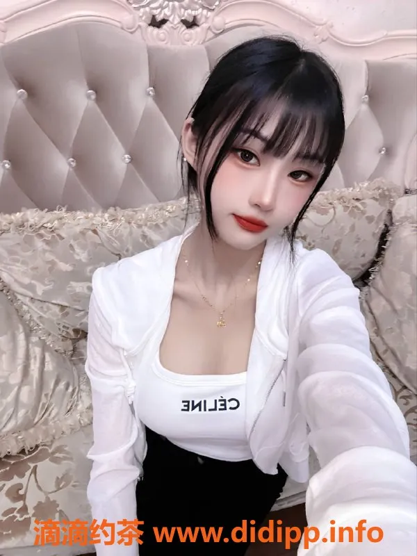 广州楼凤-天河区豆豆，魅力四射，服务一流