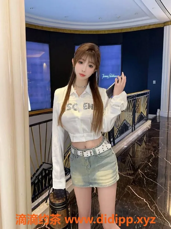 深圳楼凤-南山女神170cm 48KG 纯天然36D 热情服务