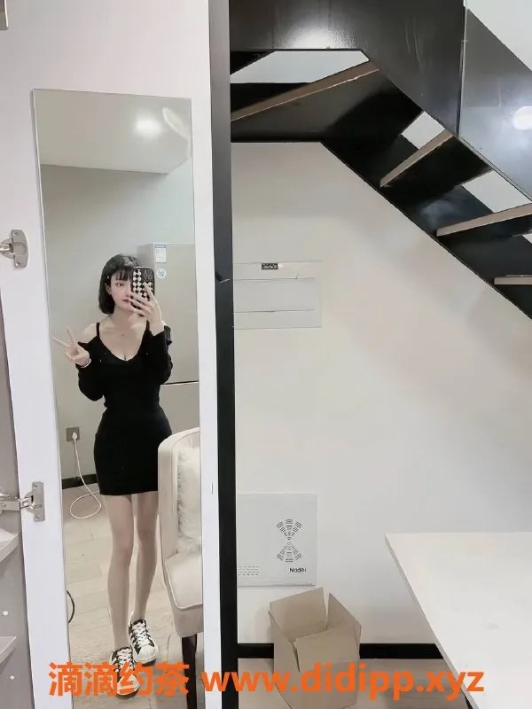 深圳楼凤-深圳龙华苏儿，情趣制服爱爱体验，仅1300起