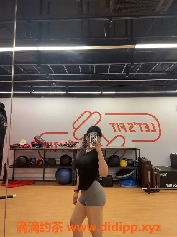 深圳抓龙筋-深圳南山恬恬，162高55重，抓龙筋首选！