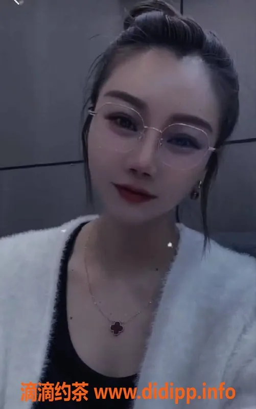 武汉楼凤资源信息,武昌区安宝，158cm身材，40分钟仅需500