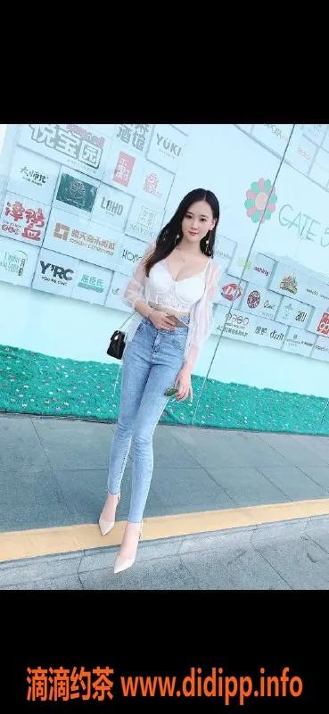 广州楼凤-广州天河梦琪，500元69式，水中箫服务