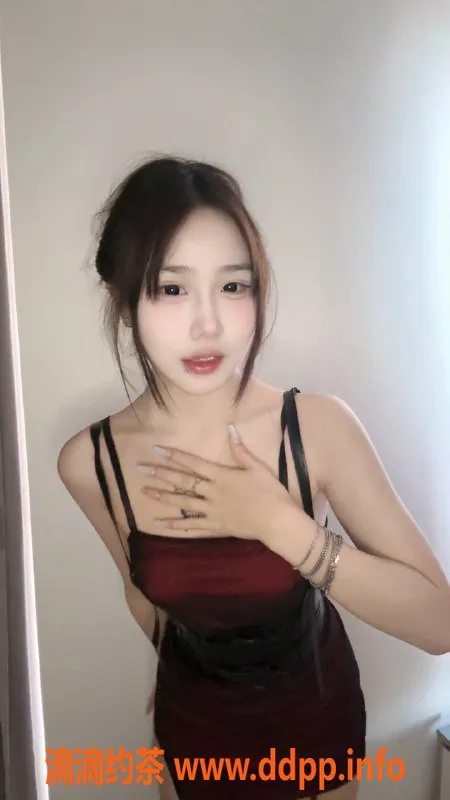 深圳楼凤-龙岗坂田18岁34C美少女，身高168体重45，服务多样