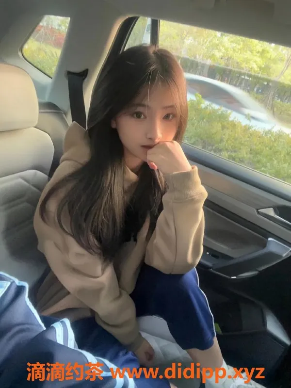 福州楼凤资源信息,福州米拉酱，166高挑学妹初海，期待您的联系！