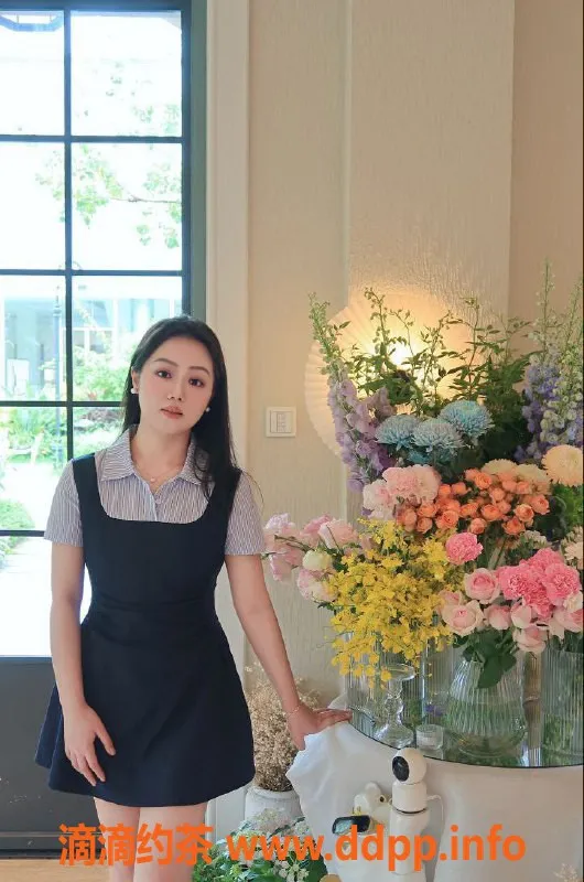 深圳楼凤-深圳幼师果果，激情服务700起！