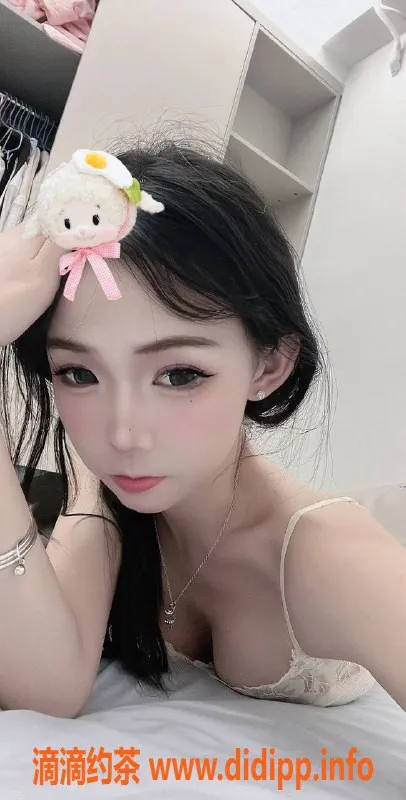 深圳楼凤-龙华小希，165cm C罩杯，1188起价