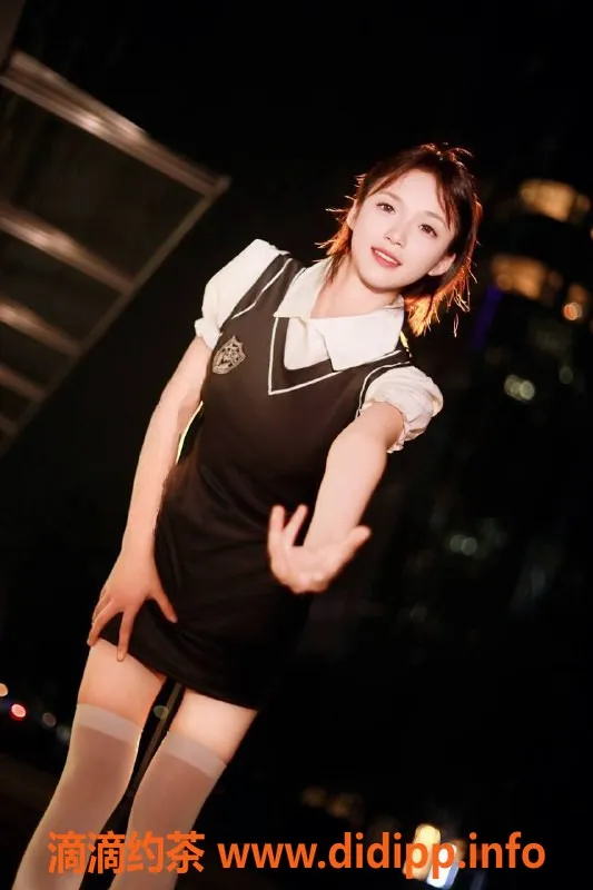 深圳楼凤-南山18岁小陈，身高168，超萌36C，课费1400起