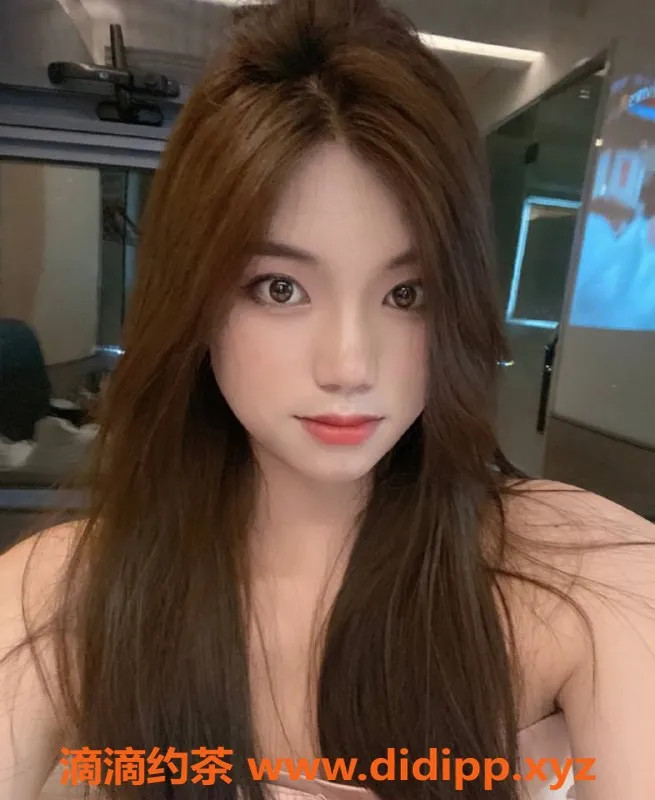 广州楼凤-广州番禺喜喜，800元鸳鸯浴，69式服务体验