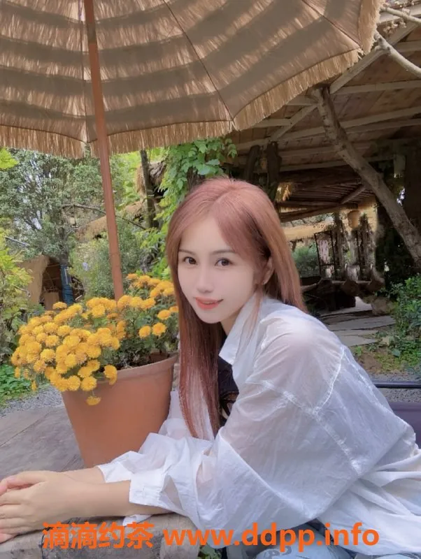 福州楼凤-福州沈妙，162cm、90斤、C罩杯，8P推销