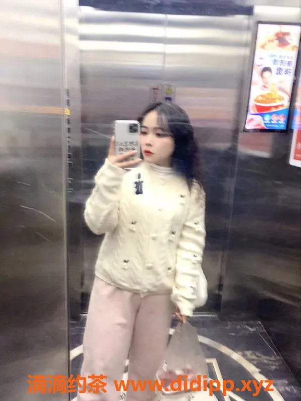 北京楼凤资源信息,小草莓 四川辣妹 160cm 46kg 现身立水桥南