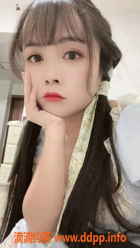 北京楼凤-小草莓 四川辣妹 160cm 46kg 现身立水桥南