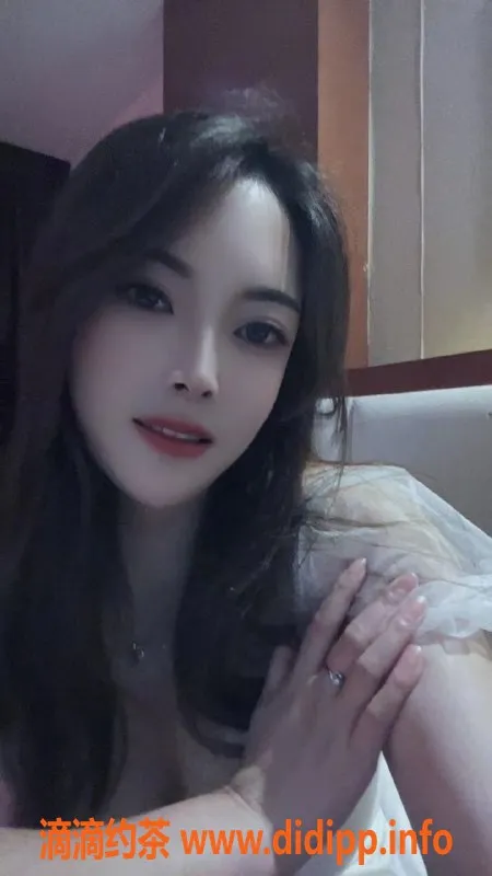 北京楼凤-江西妹子晴晴 165cm 48kg 胸36D 激情释放