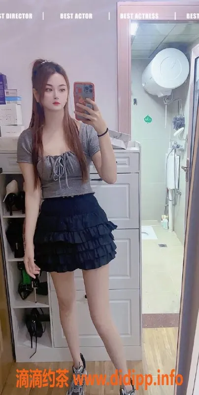 广州楼凤-天河区菲菲，热情服务，私聊优惠等你来！