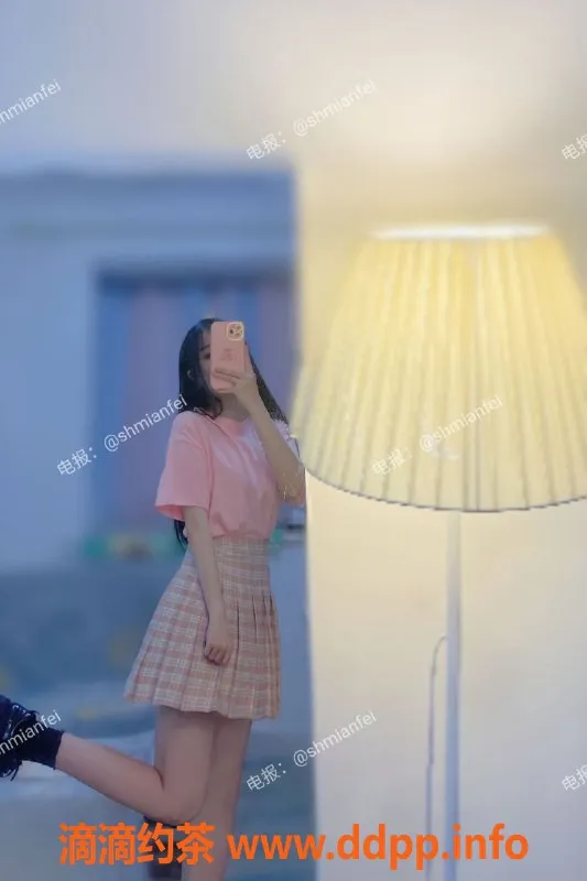 上海楼凤-白肤嫩妹，甜美良家风，8P随意享受