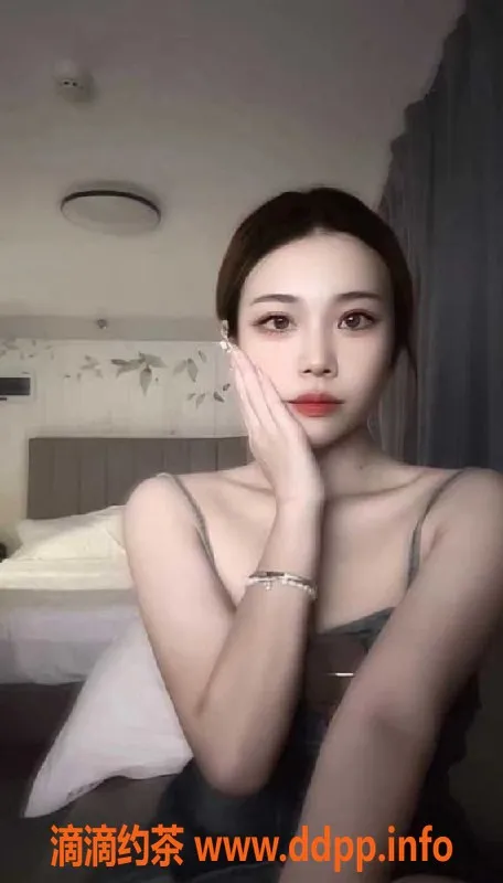 广州楼凤-天河雪儿，18岁，165cm，45kg，36C，服务超赞！