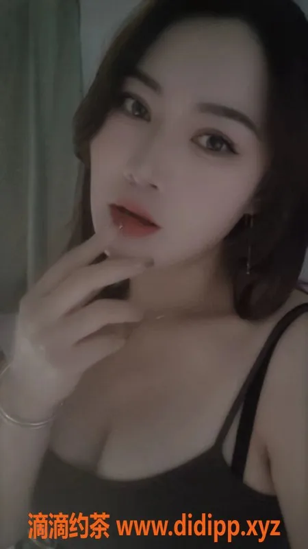 北京楼凤-川妹子苏苏，48kg，成熟淑女体验