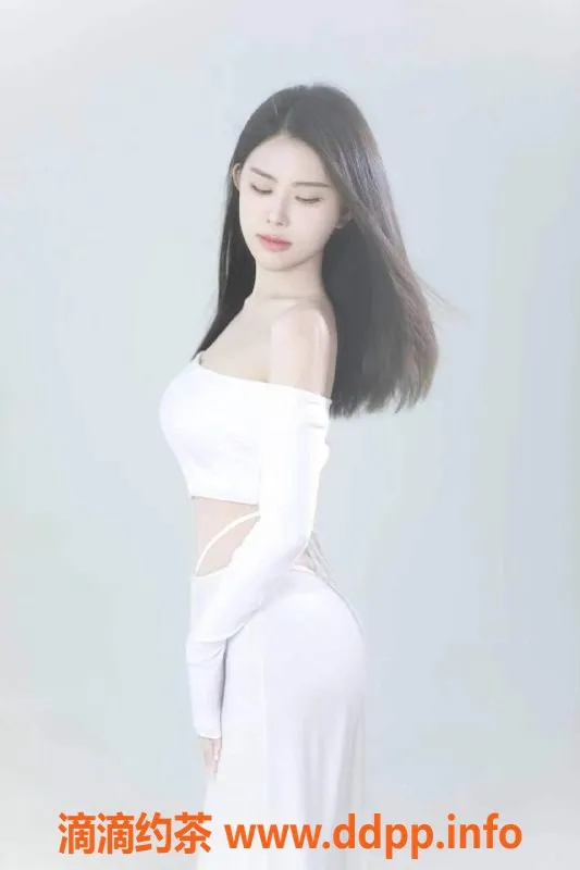 北京spa会所-梦洁：22岁南方妹子，163cm，柔美D罩杯，服务1400p起