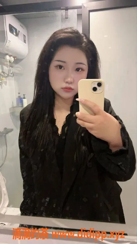 广州楼凤-广佛娜娜，600元鸳鸯浴，服务佳！