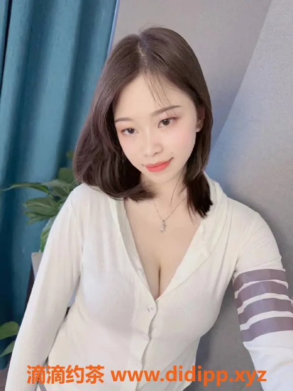 广州楼凤-天河白雪，莞式服务，皮肤超白特惠来袭