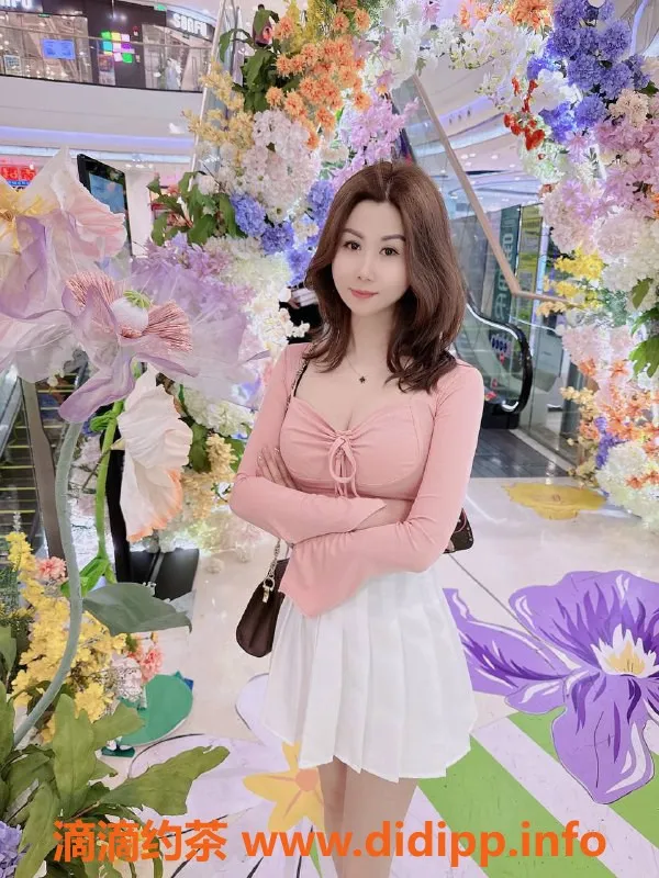 广州楼凤资源信息,天河潭村倩茹 | 热情莞式服务型导师