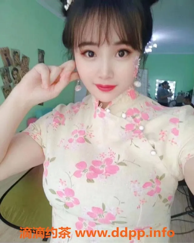 北京楼凤-劲松玲珑，22岁160cm，丰满36F，仅需1K