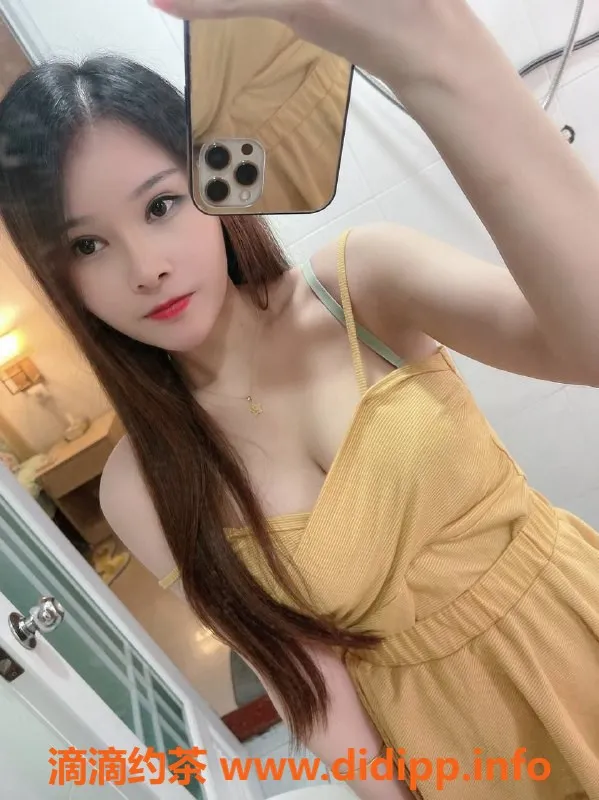 广州楼凤-天河区白兔服务优质，身材火辣