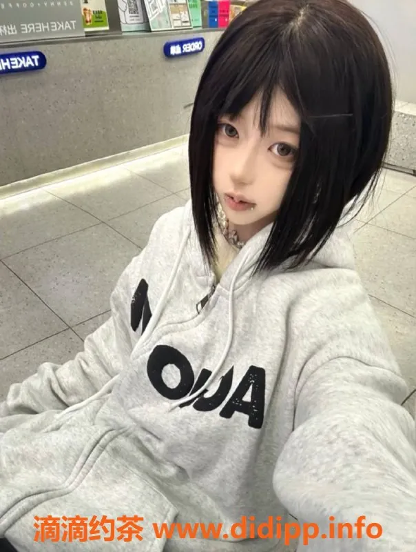 广州楼凤-广州天河安娜，2200元特供，体验鸳鸯浴与69式