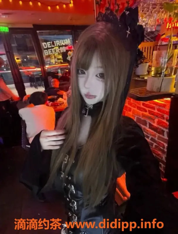 广州楼凤-广州天河安娜，2200元特供，体验鸳鸯浴与69式